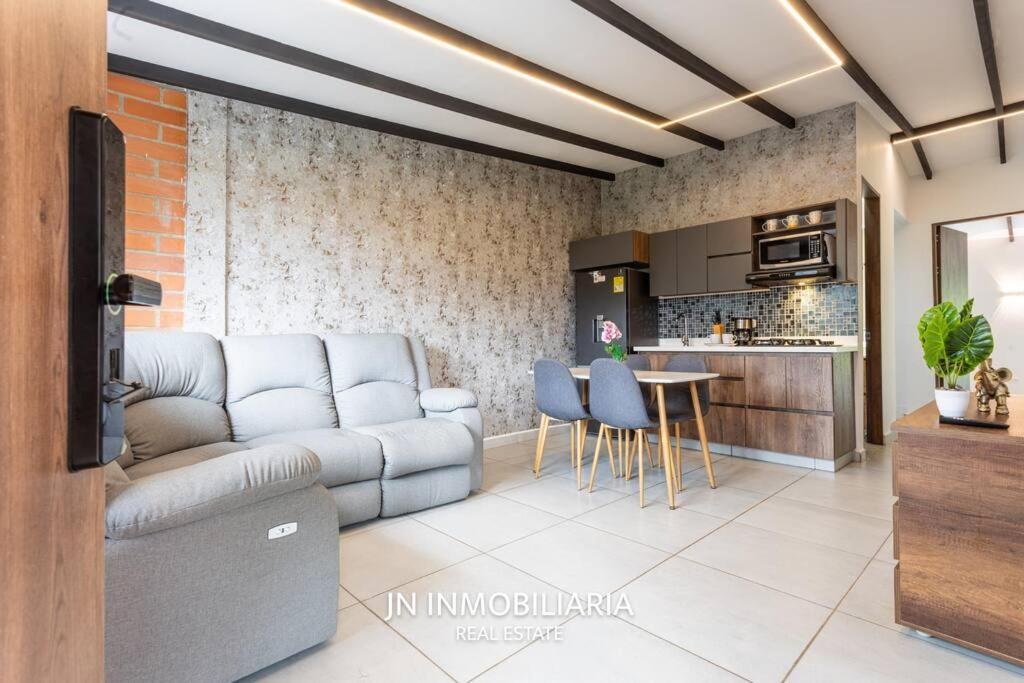 Nuevo A 2 Minutos Del Jmc Jacuzzi Apartment Rionegro