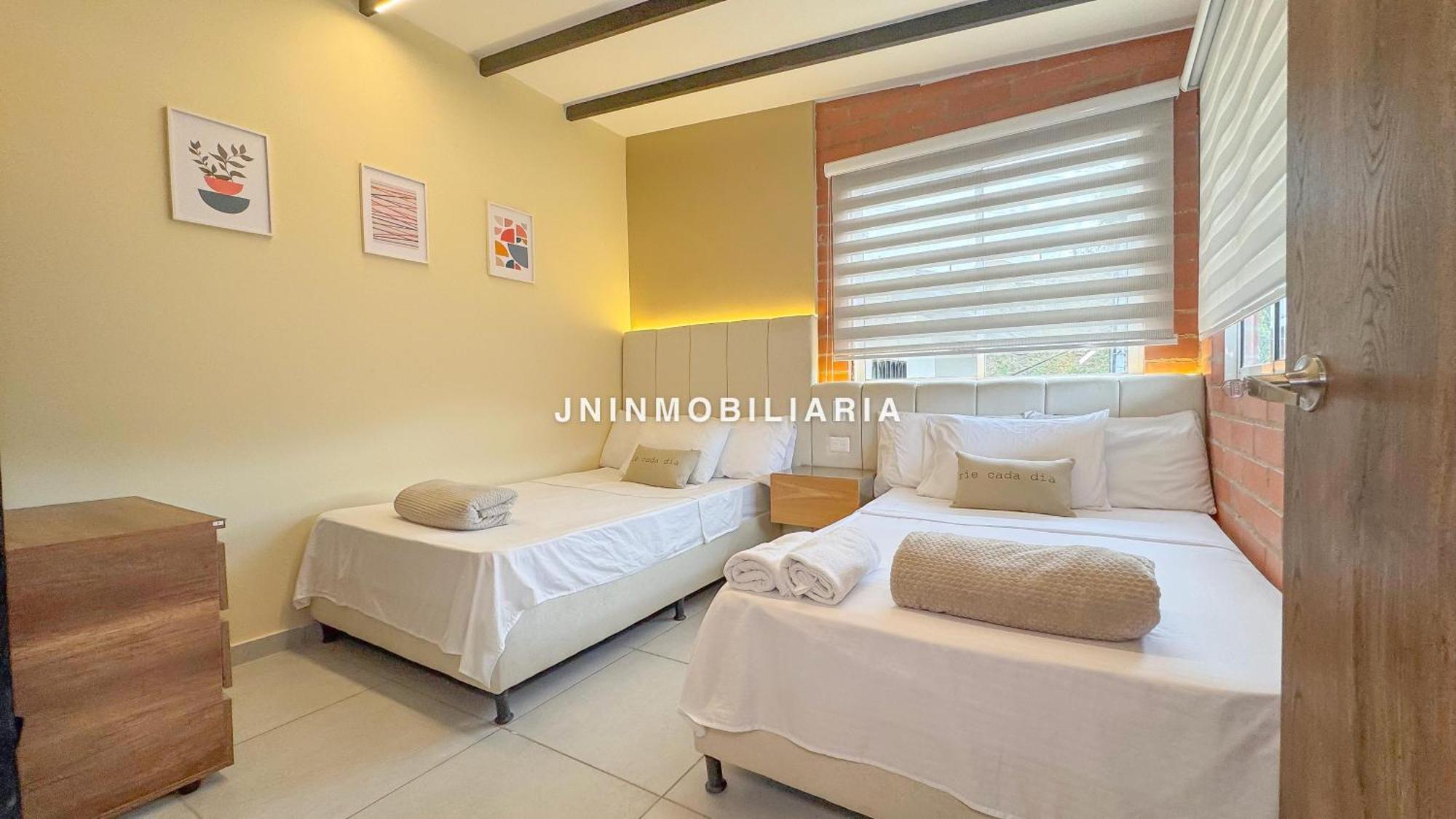 Nuevo A 2 Minutos Del Jmc Jacuzzi Apartment